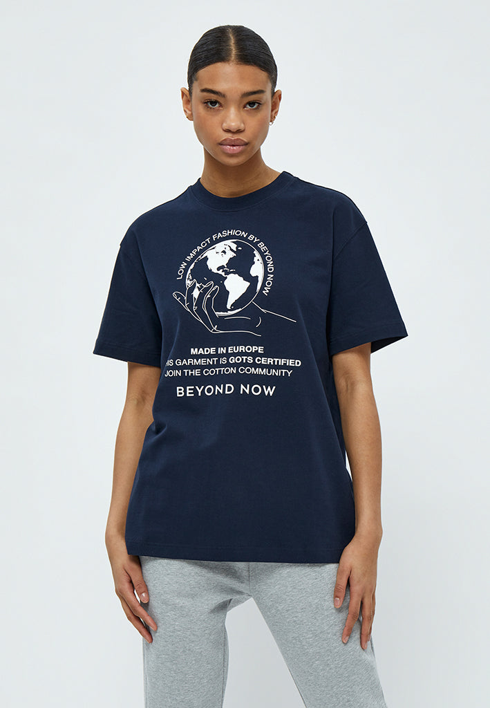 Beyond Now Beate t-shirt T-Shirt 5999 Nightshade