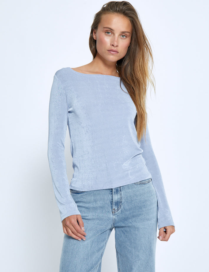 Desires DSBob Long Sleeve Boatneck Top Toppe 7009 Lavender Lustre Blue