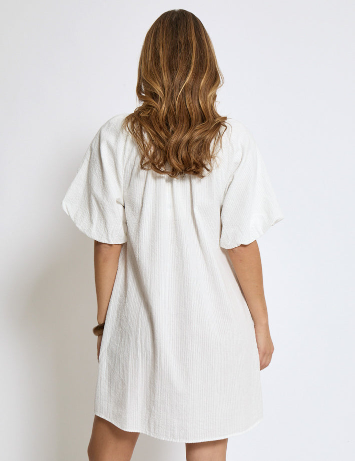 Desires DSGeorgia Short Dress Kjoler 235 Cloud Dancer