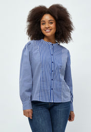 Peppercorn Demia Skjorte Med O-hals Curve Skjorter 2991P DRESS BLUES PR
