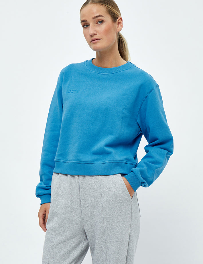 Beyond Now Frankie Crop Sweatshirt Sweatshirts 5016 Ibiza Blue