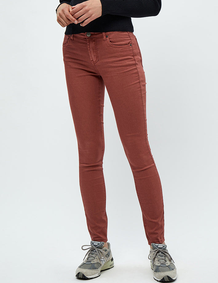 Desires DSLola Garment Dye MW Bukser Jeans 5076 Apple Butter Brown