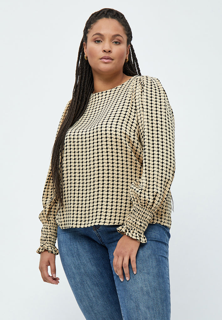 Peppercorn Lykke Pufærmet Bluse Curve Bluser 0273P Warm Sand Print
