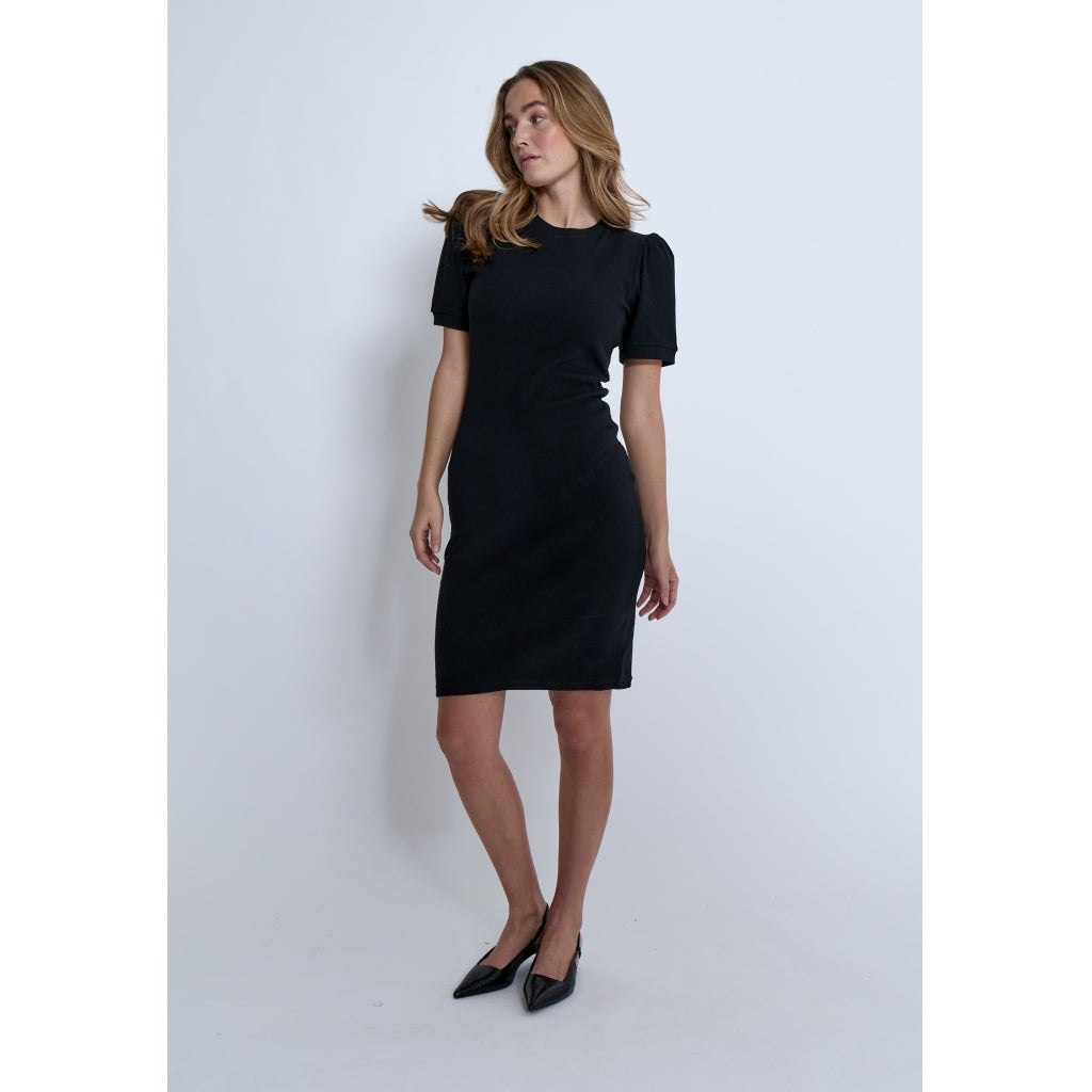 Minus MSAnnelise GOTS Puff Sleeve Dress Kjoler Sort
