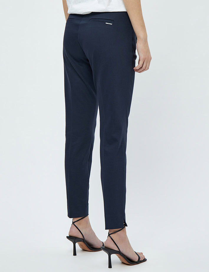 8 Bukser 5270 Black Iris