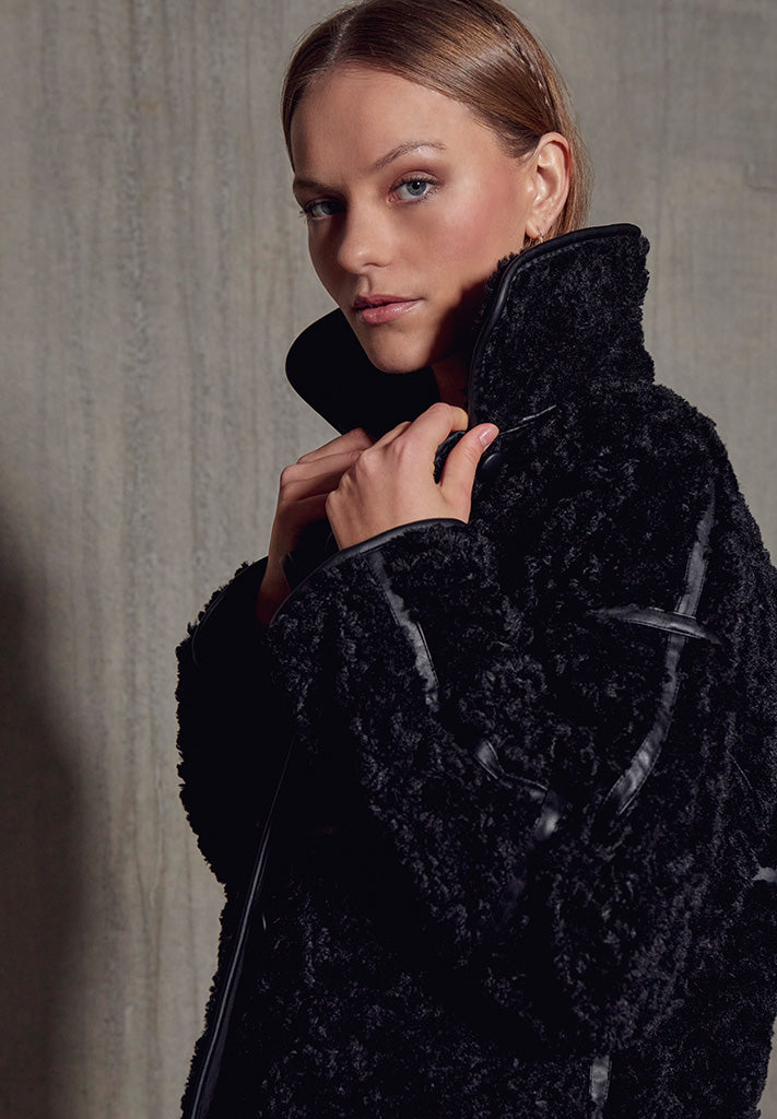 Minus MSMonica Faux Fur Jakke Jakker Sort