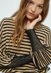 Peppercorn Mathilda Ballonærme Pullover Pullover 9000S Black Stripe