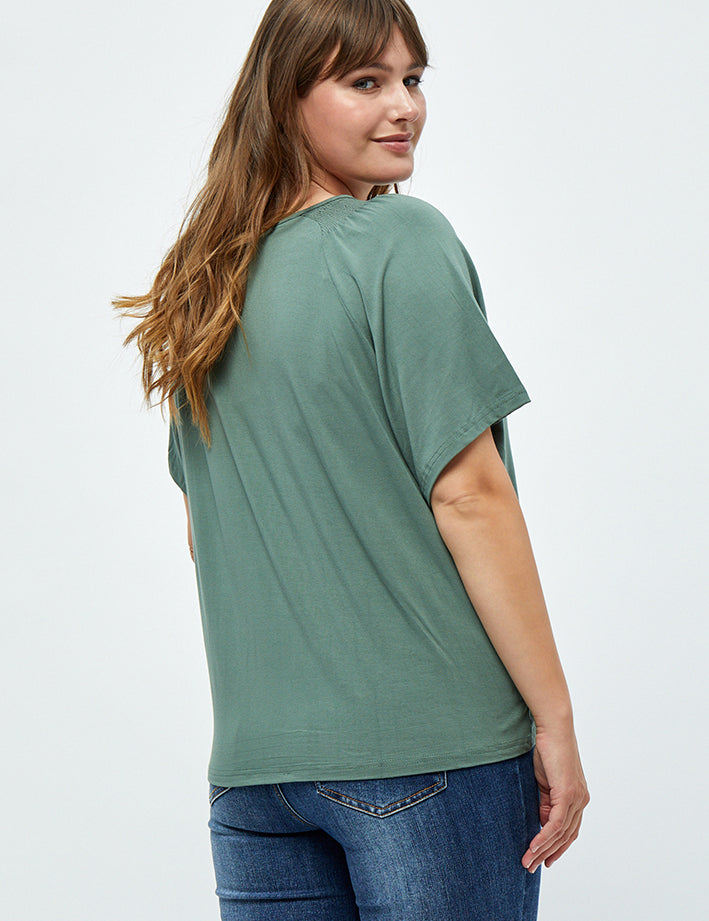 Peppercorn Rosalinda Smock T-shirt Curve T-Shirt 3605 LAUREL WREATH GREEN