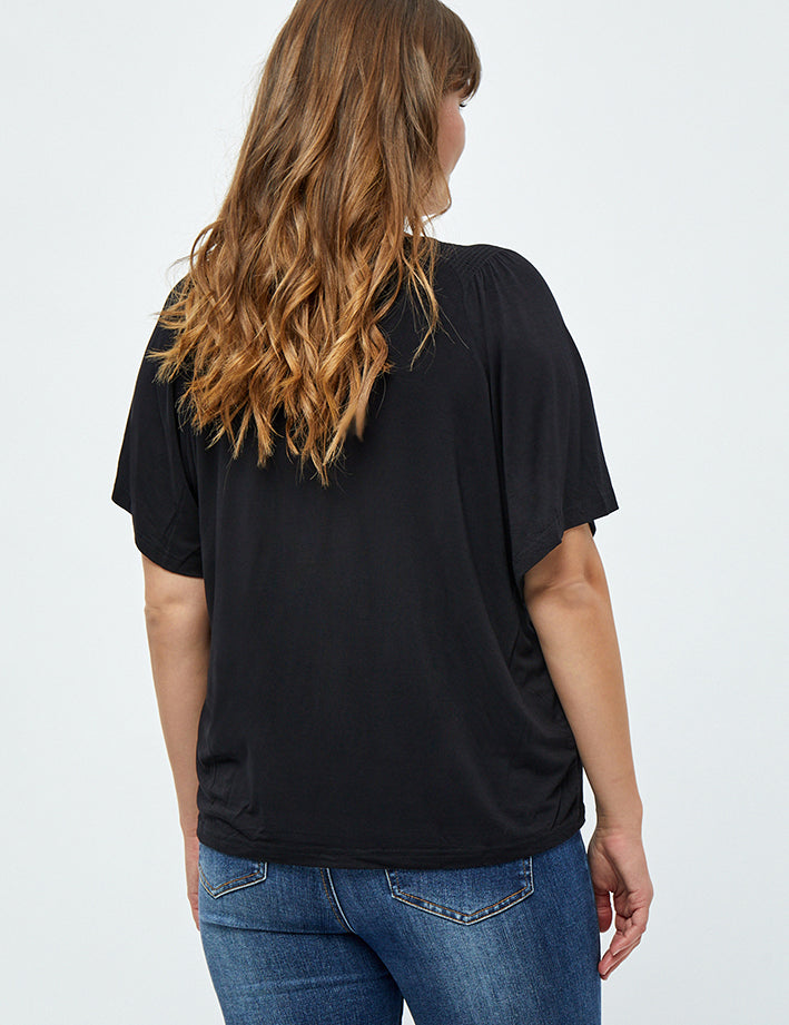 Peppercorn Rosalinda Smock T-shirt Curve T-Shirt Sort