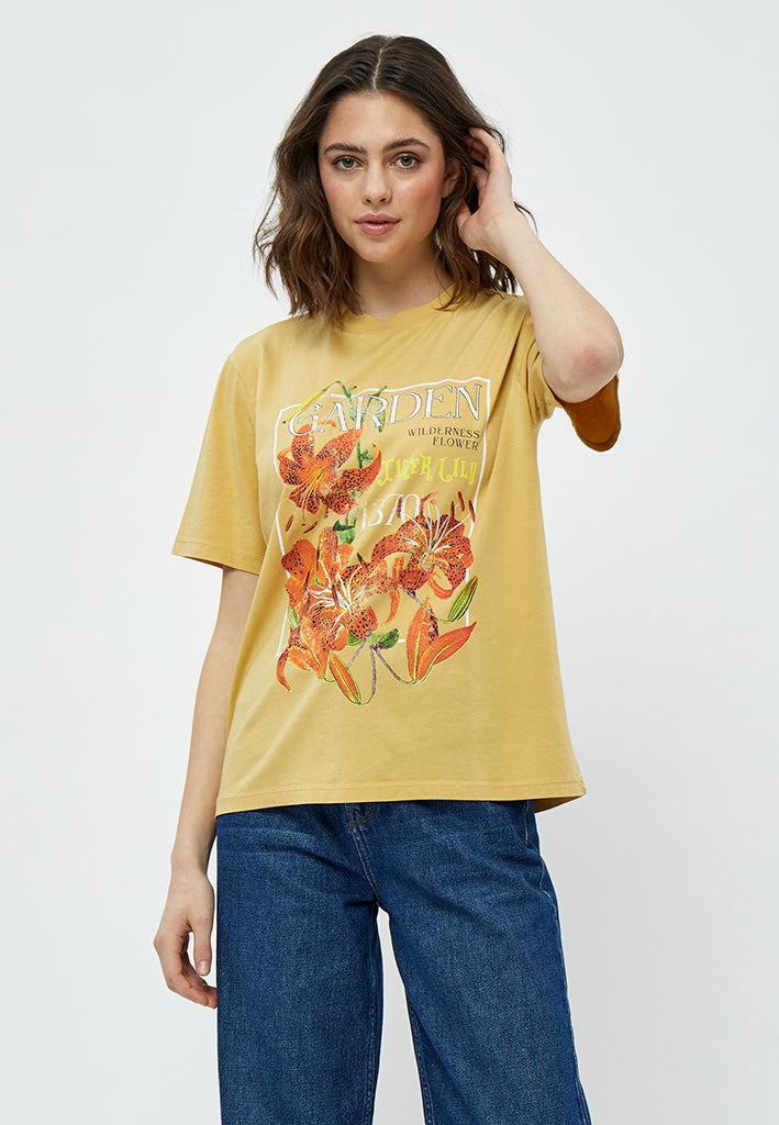 Minus Lemia t-shirt T-Shirt 259 Yellow Straw